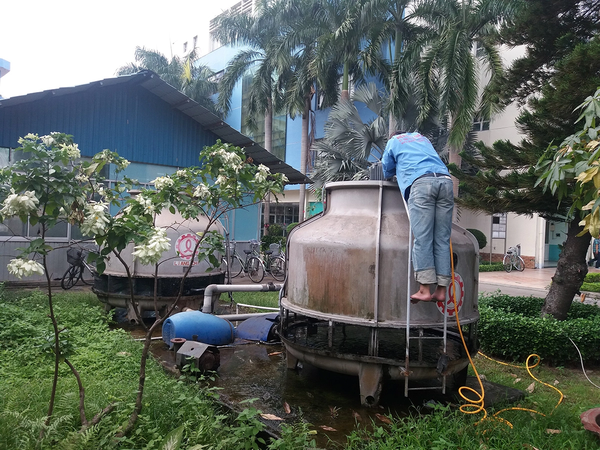 Vệ Sinh Máy Lạnh Công Nghiệp Giá Rẻ Tại Châu Thành